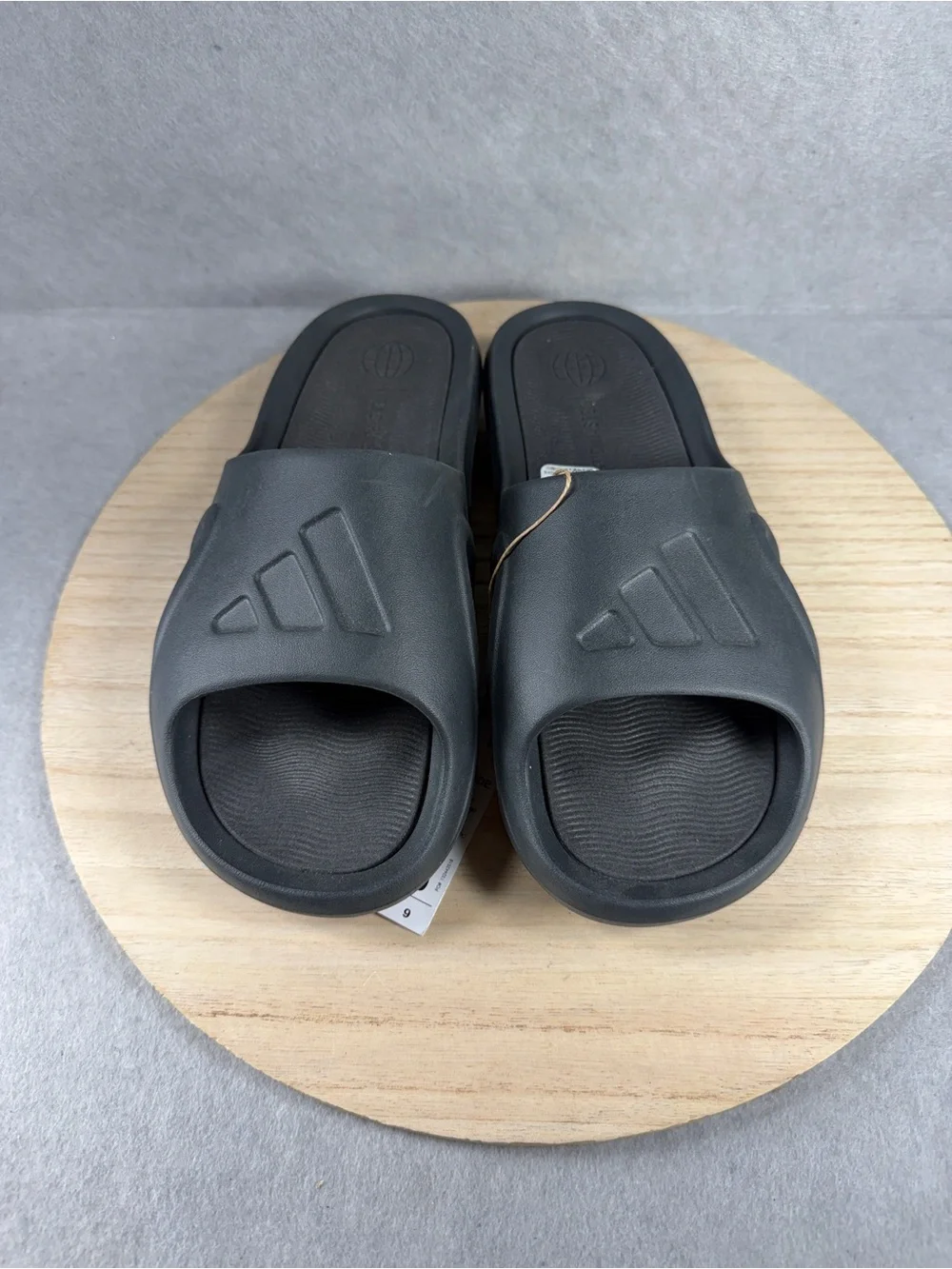 NWT Adidas Adicane Slide Carbon Core Black Sandals Style HQ9915  Men’s  Size 9